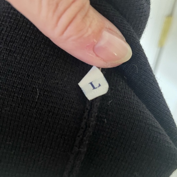 MaxMara sleeveless wool shell.  Size L - Picture 3 of 5